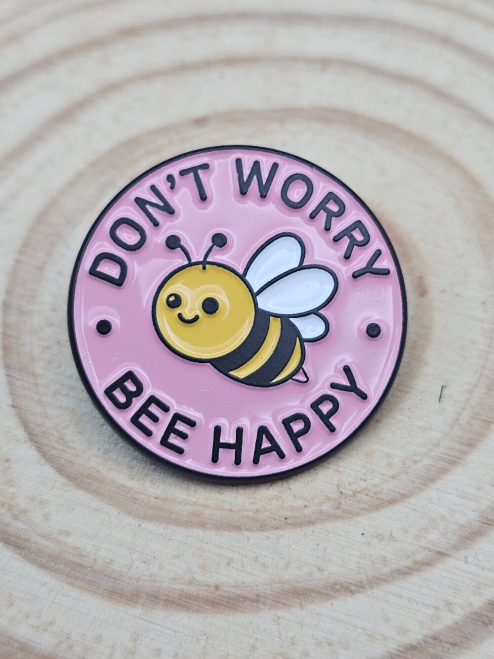 🔥 BOGO 2/$10 🔥 Dont Worry Bee Happy Pink Lapel Pin